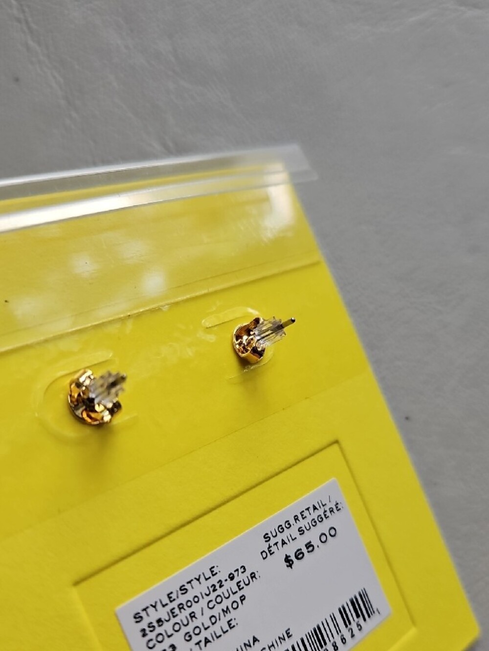 Marc Jacobs Gold-Tone Mother Of Pearl Button Stud Earrings - Picture 6 of 12
